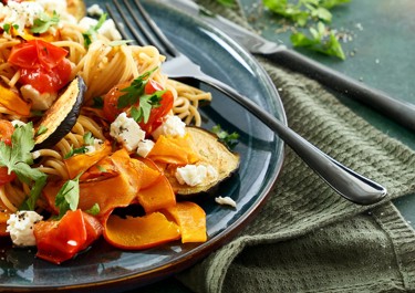 Spaghetti with vegetables