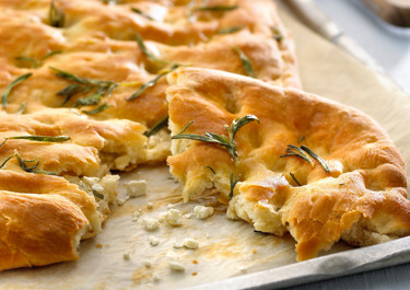 Apetina täytteinen foccacia