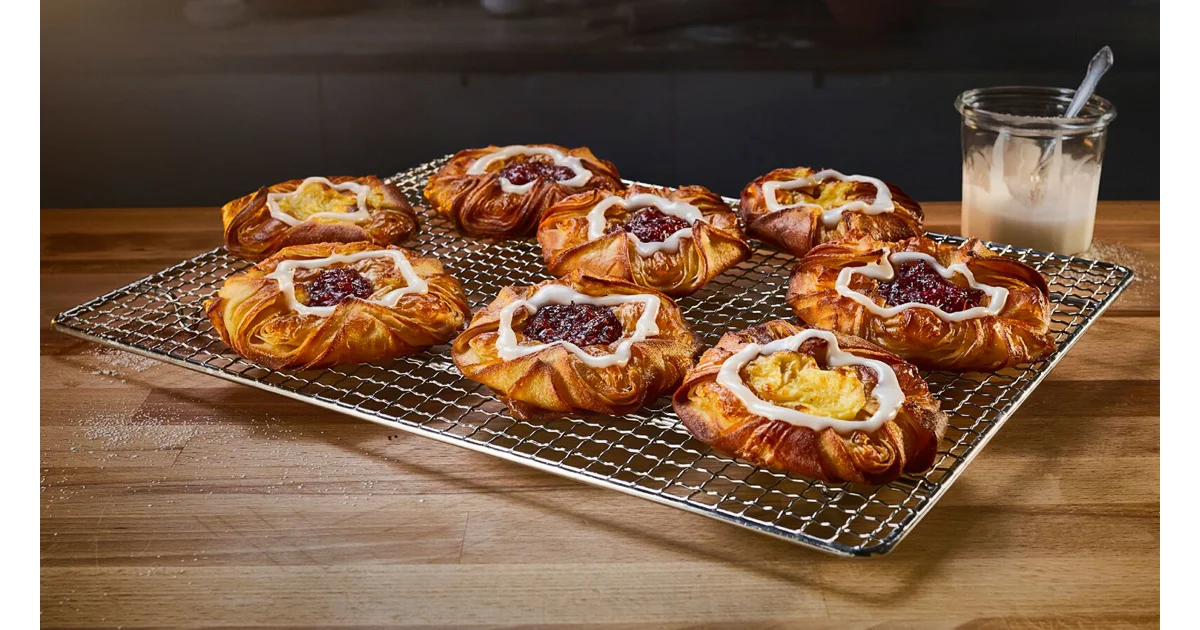 DEENSE GEBAKJES
