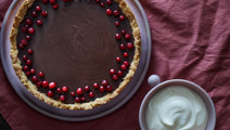 Chokladkolapaj med lingon