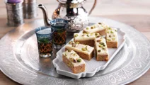Pistachio cake