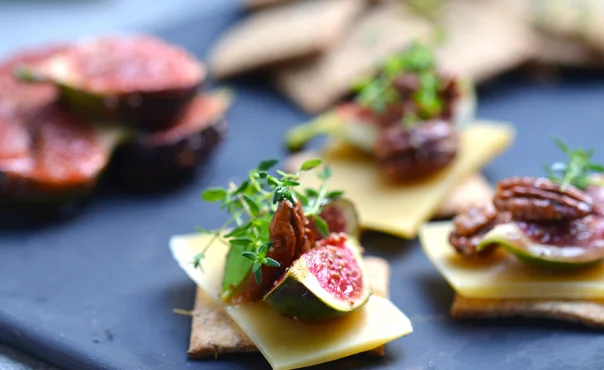 Thyme Biscuits with Aged Havarti