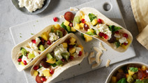 Minitacos med fruktsallad och cottage cheese