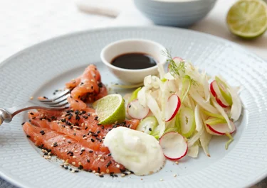 Fennikelsalat med laks og wasabi