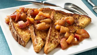 French toast with apples