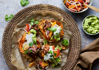 Bagte søde kartofler med mexicansk fyld