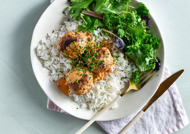 Krämiga köttbullar med paprika och chili