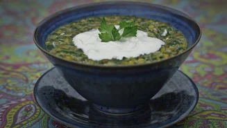 Linsgryta med yoghurt