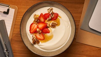 Strawberry, walnut, and vanilla syrup topping for skyr