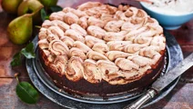Chokladkladdkaka med chokladmaräng
