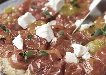 Tarta tatin de tomates cherry, Arla Apetina y tomillo