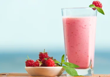 Milk Drink with Raspberries