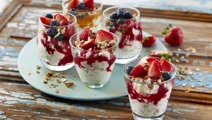 Quarkdessert mit Himbeeren