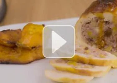 Pollo relleno navideño