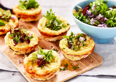 Egg muffins with cheddar
