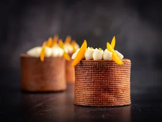 Choux med cream cheese crème og abrikos-bergamotte broken gel