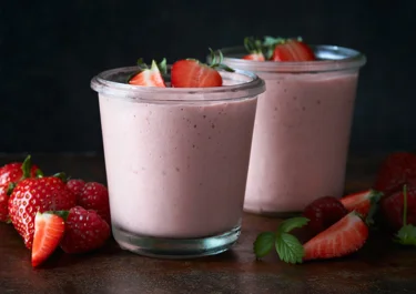 Jordgubbssmoothie med hallon