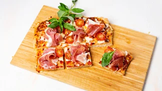 Pizza al taglio: Προσούτο