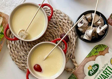 Fondue de Queso con Arla Havarti, Cheddar y Gouda