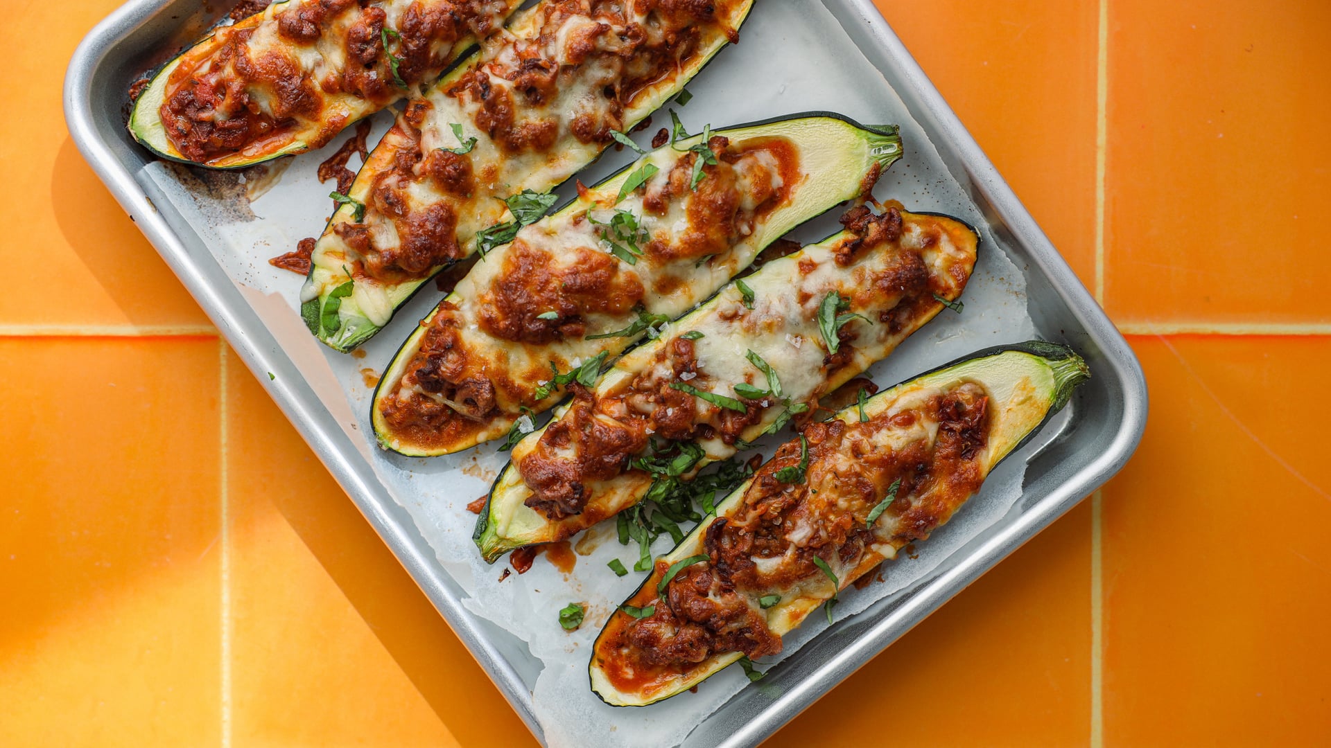 Gefüllte Zucchini