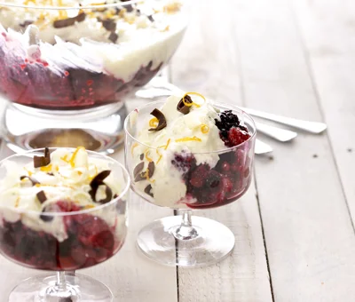 Double Crème White Chocolate and Fruits of the Forest