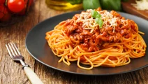 Bolognese met aubergine