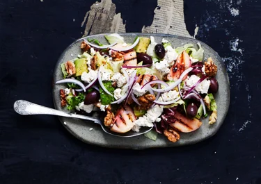 Salade van gegrilde perzik
