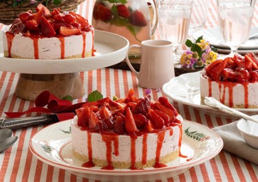 Cheesecake με κρέμα φράουλας