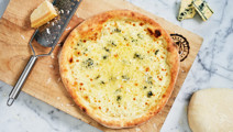 Surdegspizza