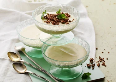 Citronbavaroise med rostad vit choklad