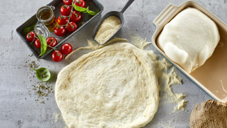 Koldhævet pizzadej