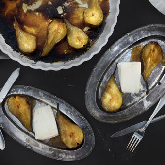 Brillat Savarin med karamellpäron