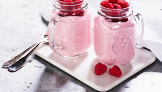 Raejuustosmoothie vadelmilla