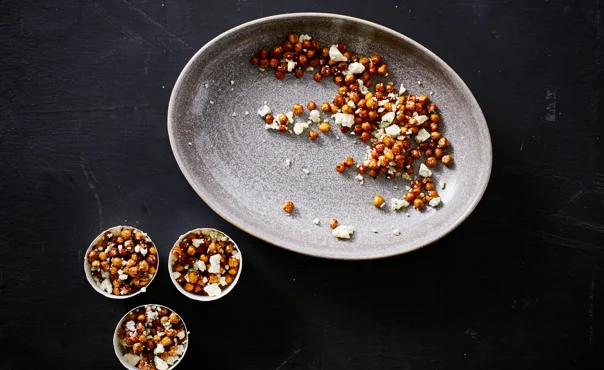 Roasted chickpeas with Traditional Danish Blue and cocoa
