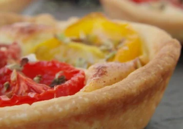 Tartaletas de tomates cherry