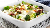 Moussaka med broccoli