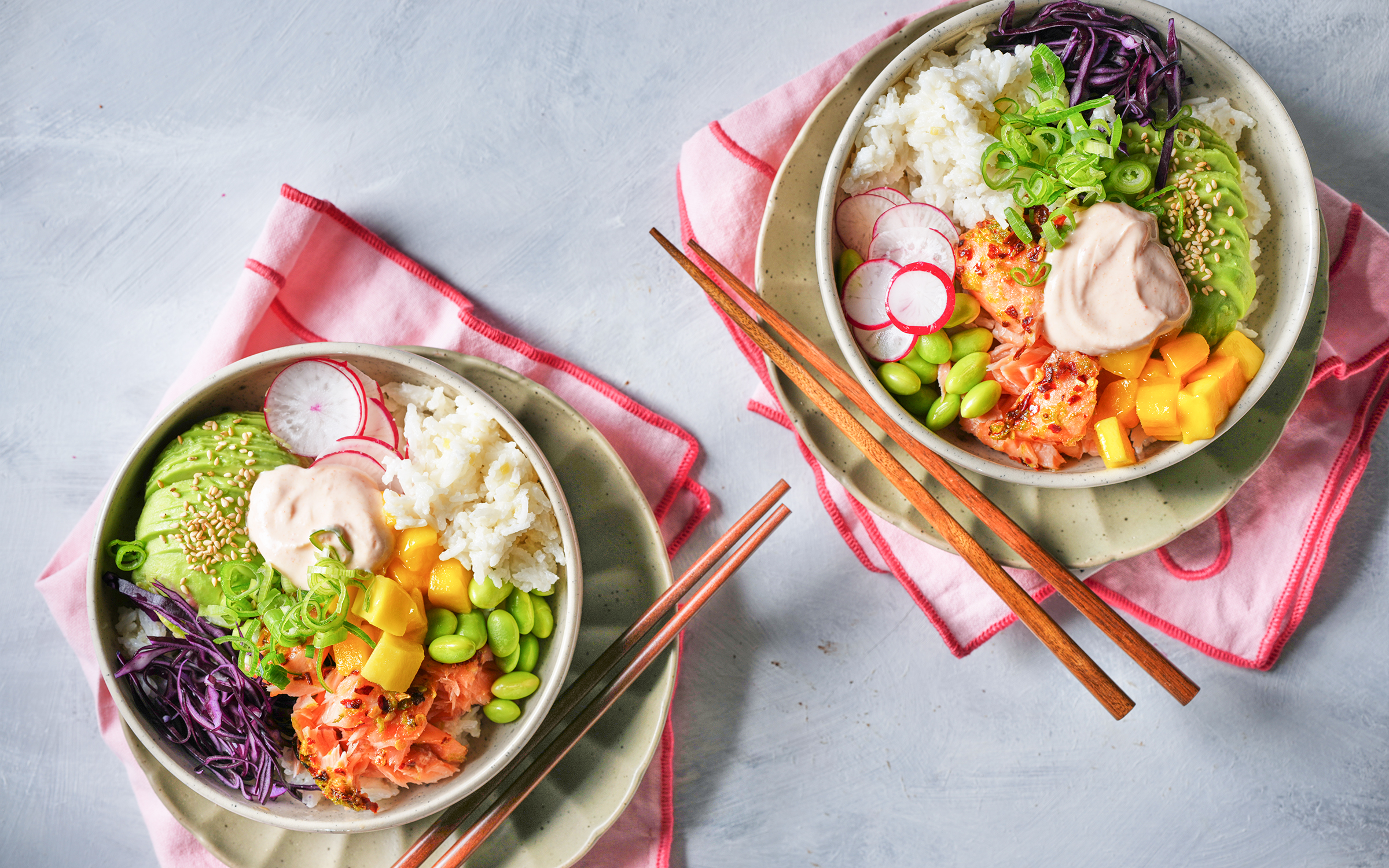 Poké bowl med ugnsbakad lax