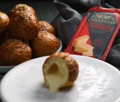 Creamy Cheesy Pretzel Bites