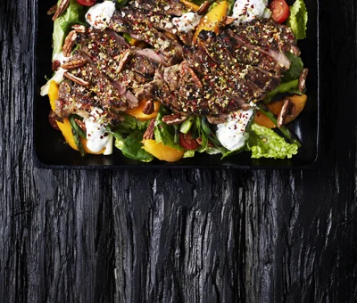 Grillede svinekoteletter med mangosalat