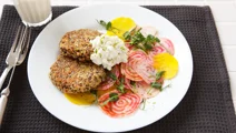 Quinoabøffer med citrongræshytteost
