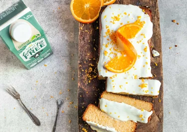 Lactosevrije sinaasappel yoghurtcake