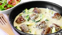 Lammfärsbiffar med zucchini