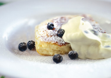 Mannapannkaka med vaniljblåbär