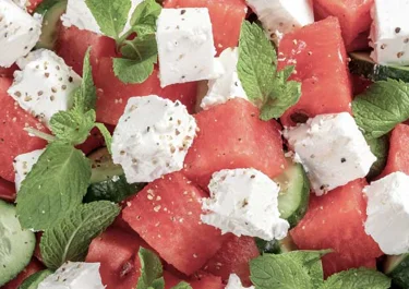 Ensalada de sandía y Arla Apetina