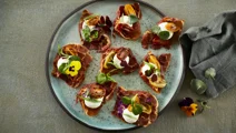 Sprøde skinkesnacks