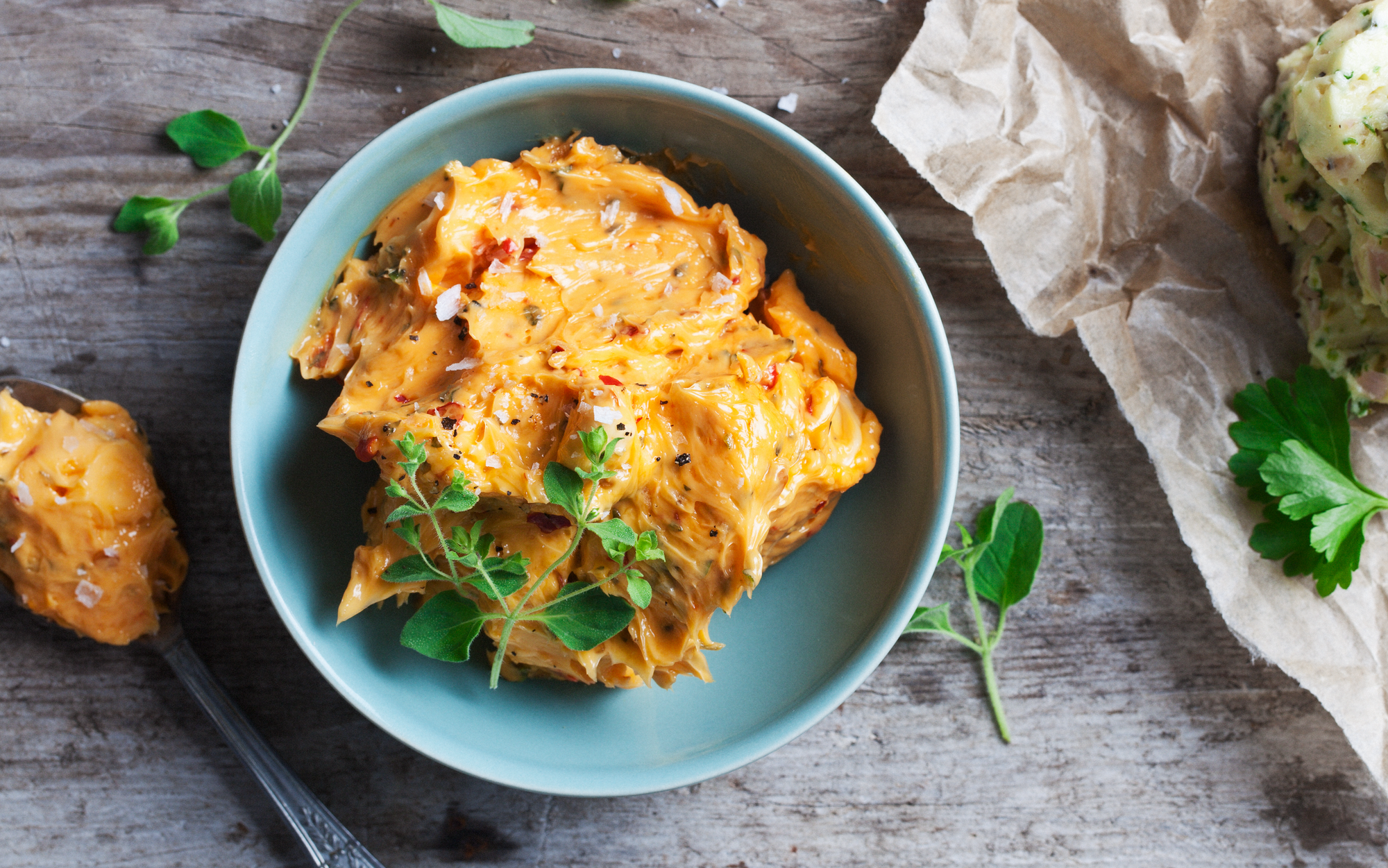 Kryddersmør med sambal oelek