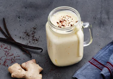 Smoothie med saffran och ingefära