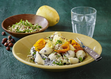 Pasta med linsesauce og nøddegremolata