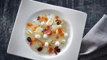 Rimmet torsk med syltet hokkaido og hytteostcreme