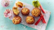 Raparperimuffinit